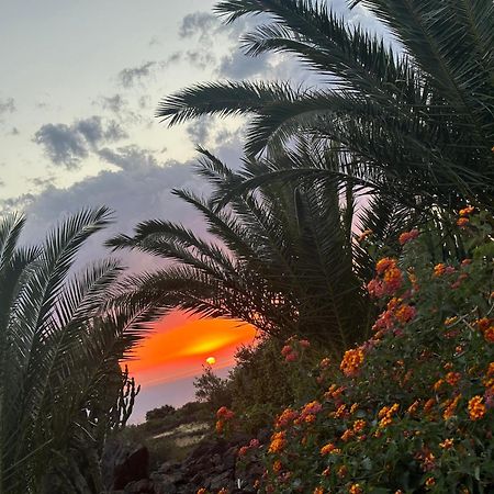 Dammuso Favarelle Da Caty Appartement Scauri  Buitenkant foto