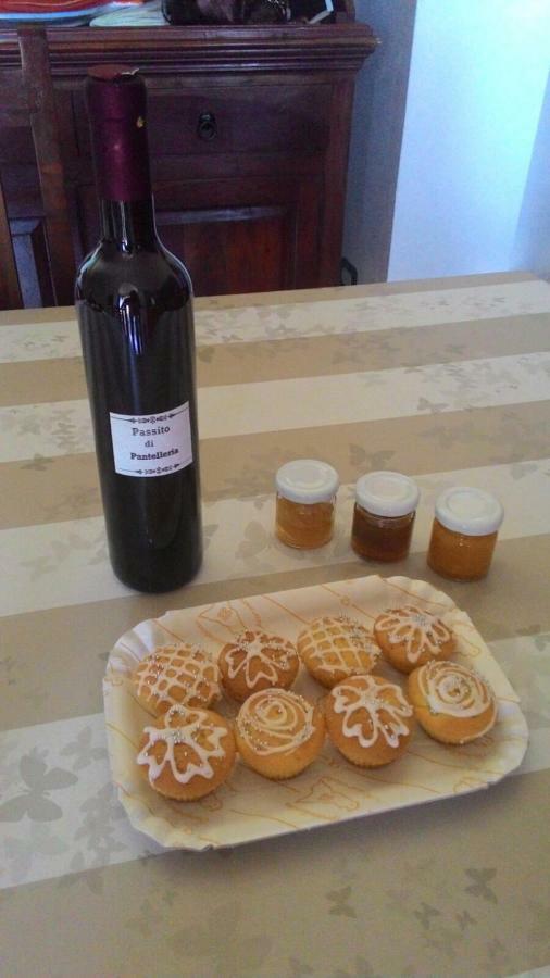 Dammuso Favarelle Da Caty Appartement Scauri  Buitenkant foto